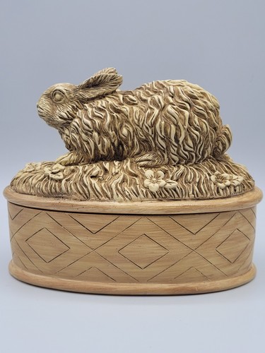 Bunny nest resin trinket - resin,